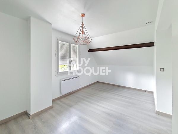 MAISON À LOUER DE 7 PIÈCES DE 160,00 M²