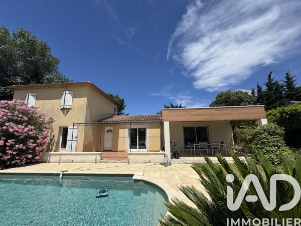 Maison à vendre 6 pièces 125 m² Camaret-sur-Aigues