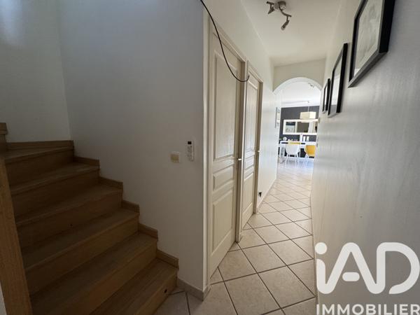 Maison à vendre 6 pièces 125 m² Camaret-sur-Aigues