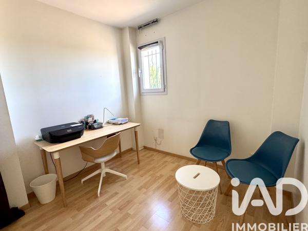 Maison à vendre 6 pièces 125 m² Camaret-sur-Aigues