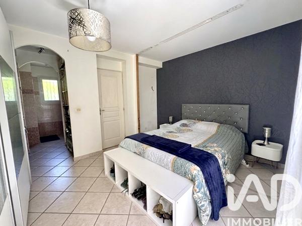 Maison à vendre 6 pièces 125 m² Camaret-sur-Aigues