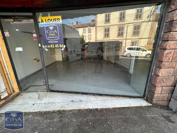 Local commercial à louer 84m²