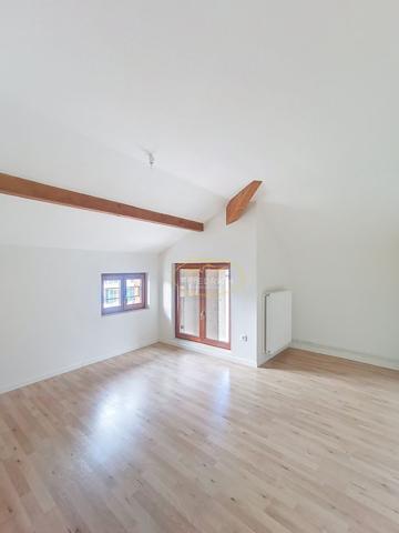 APPARTEMENT Type F3 en duplex Gondrecourt-le-château APPARTEMENT Type F3 en duplex Gondrecourt-le-château