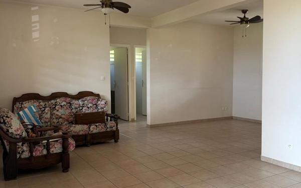 Appartement à vendre    3 pièces •  Ducos