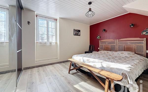 Maison à vendre    5 pièces • 105 m2 Challans