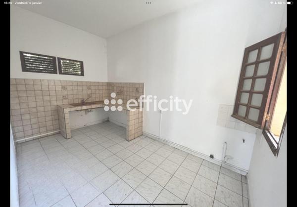 Maison
         4 pièces
        - 114 m² Exclusivité 180 000 € *