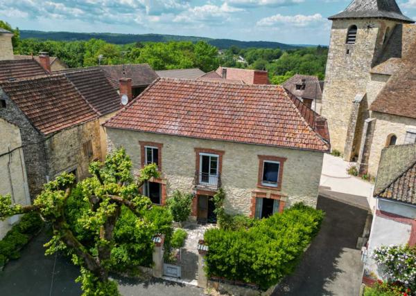 Maison ancienne - Cazals Secteur Cazals - Belle maison de village en pierre, grange, espace terrain