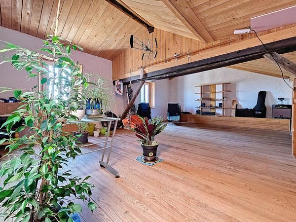 Maison de village avec potentiel – Villemagne – 120 m² habitables + Remise de 49 m²