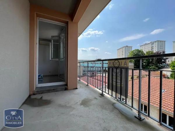 Appartement à louer 2 pièces 52.01m² Épinal (88000)