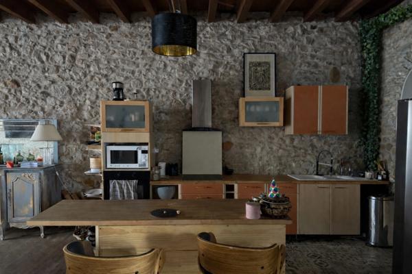 DOUZENS - Ensemble immobilier 267 m² : Loft de caractère + Atelier 83 m² + Projet Terrasse