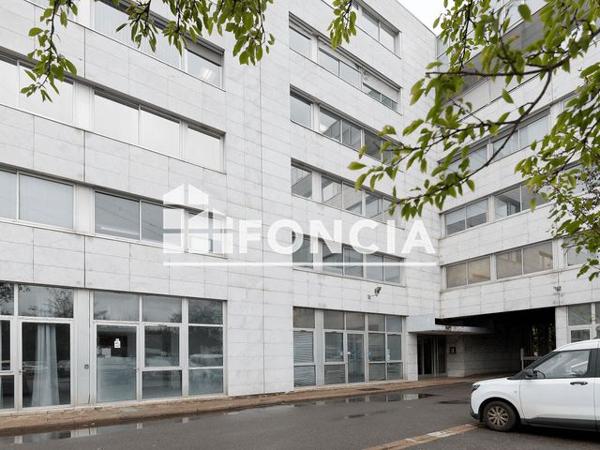 À vendre Local commercial 116 m² - ÉVry-courcouronnes 91080