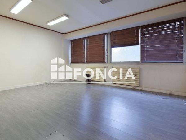 À vendre Local commercial 116 m² - ÉVry-courcouronnes 91080