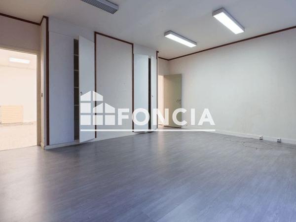 À vendre Local commercial 116 m² - ÉVry-courcouronnes 91080