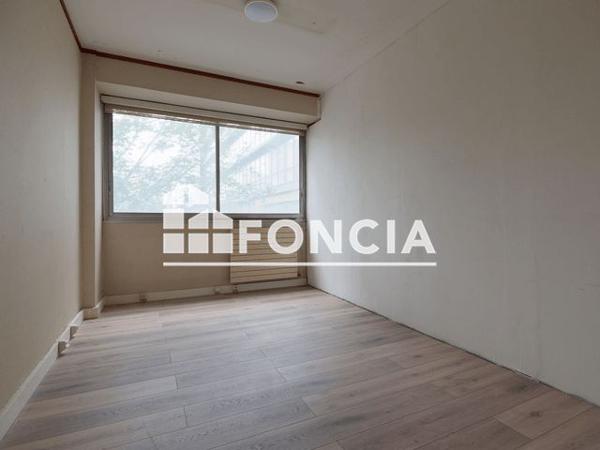 À vendre Local commercial 116 m² - ÉVry-courcouronnes 91080