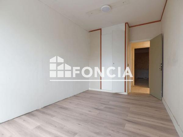 À vendre Local commercial 116 m² - ÉVry-courcouronnes 91080