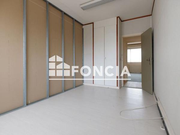 À vendre Local commercial 116 m² - ÉVry-courcouronnes 91080