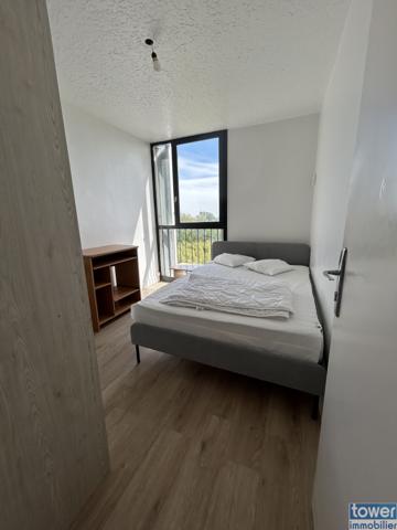 Appartement
                                                                                                                                                                                                                                                                                                                        5 pièce(s)                                                                                                                                                                                                          4 chambre(s)                                                                                                                                                                                                          72  m²