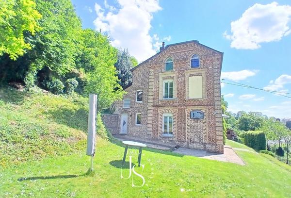 Maison de maître familiale au charme authentique et moderne