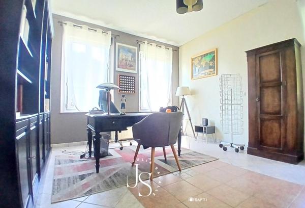 Maison de maître familiale au charme authentique et moderne