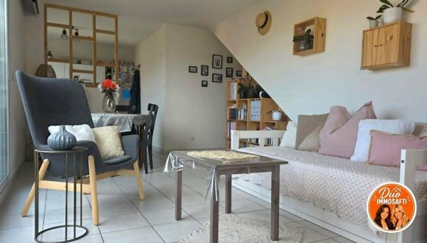Appartement T3 avec terrasse, parking privatif et vue dégagée