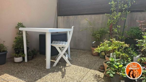 Appartement T3 avec terrasse, parking privatif et vue dégagée