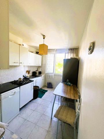 Beau T3 proche métro La Rose 61 m²