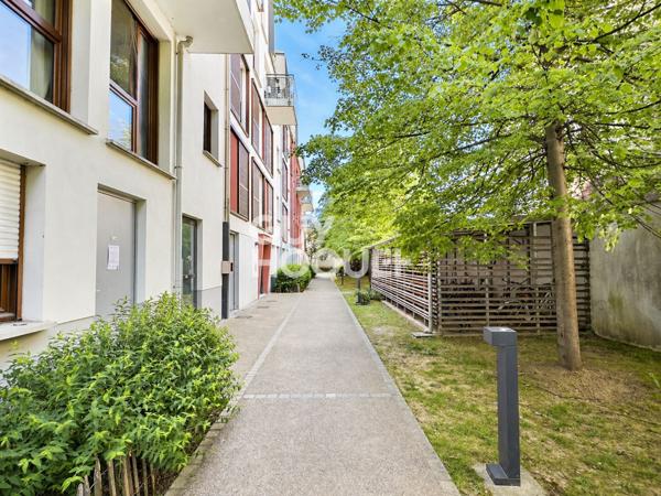 Appartement Aubervilliers 3 pièce(s) 66 m2