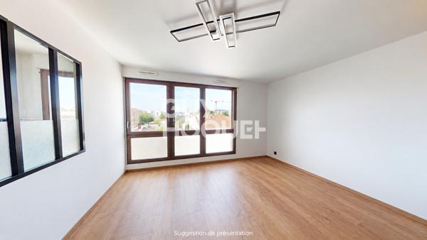 Appartement Aubervilliers 3 pièce(s) 66 m2