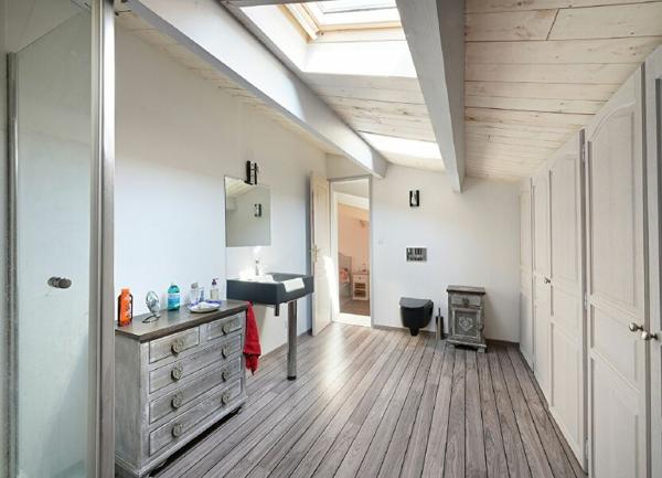 Maison à vendre    5 pièces •  La Flotte