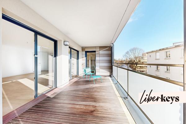 T5 124 m2 avec terrasse et parking - Quartier Thabor-Oberthür