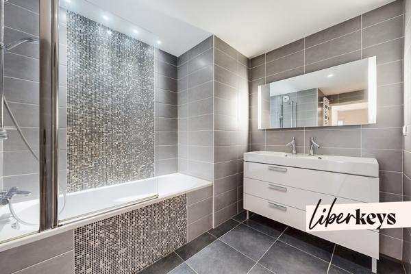 T5 124 m2 avec terrasse et parking - Quartier Thabor-Oberthür