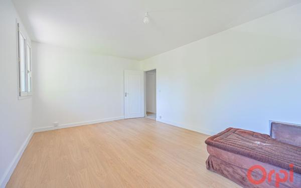 Appartement à louer    3 pièces • 60 m2 Clichy