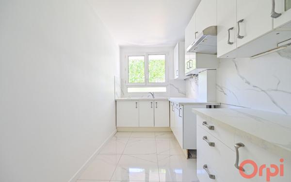 Appartement à louer    3 pièces • 60 m2 Clichy