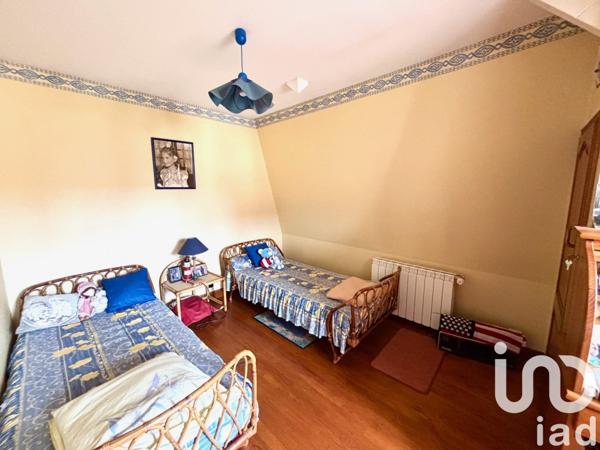 Maison 6 pièces de 123 m² à Saint-Gaultier (36800)