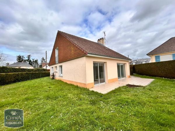 Maison à louer 4 pièces 93.23m² Saint-Berthevin (53940)