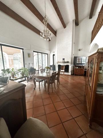 La Seyne-sur-Mer (83500) Maison en 2 appartements indépendants