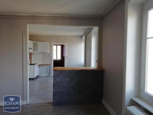 Appartement à louer 4 pièces 94.55m² Dunières (43220)
