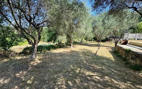 Maison à vendre    5 pièces • 205,40 m2 Grasse