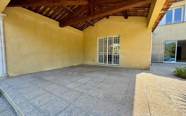 Maison à vendre    5 pièces • 205,40 m2 Grasse