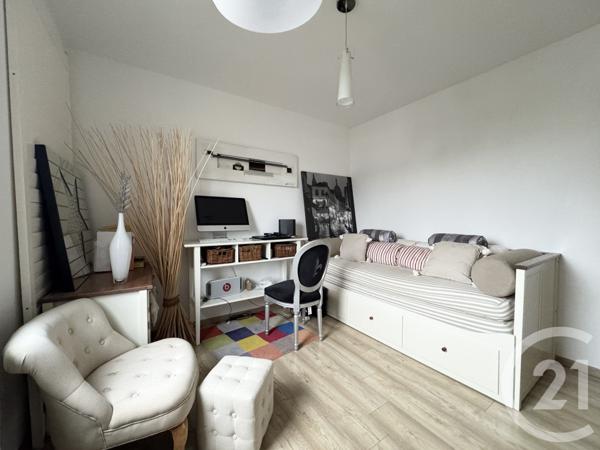 Maison à vendre  6 pièces - 123 m2 LA CHAPELLE SUR ERDRE - 44