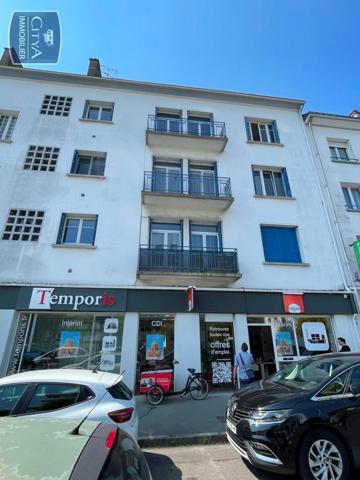 Local professionnel à louer 117.47m²