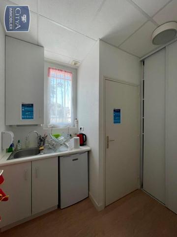 Local professionnel à louer 117.47m²