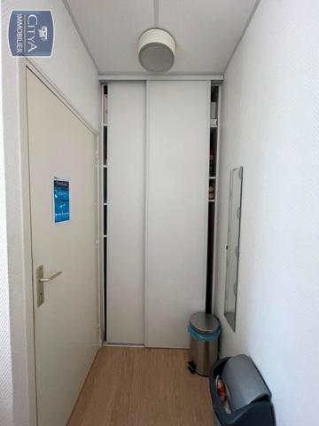 Local professionnel à louer 117.47m²