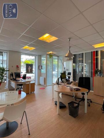 Local professionnel à louer 117.47m²