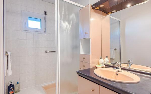 Appartement à vendre    3 pièces • 81,37 m2 Vannes