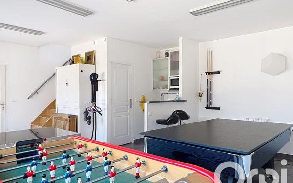 Maison à vendre    7 pièces •  Ballainvilliers