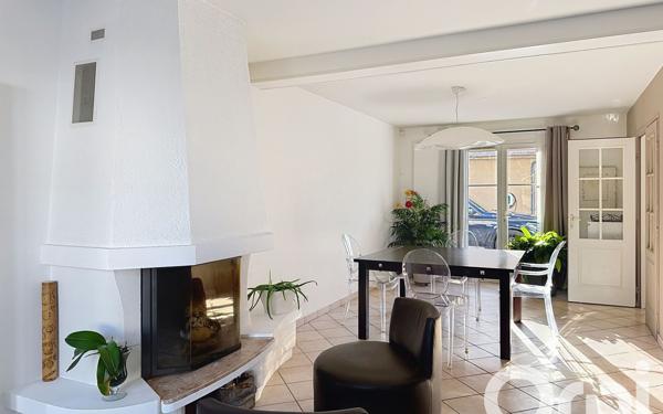 Maison à vendre    7 pièces •  Ballainvilliers