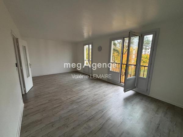 Appartement à BRIE-COMTE-ROBERT, 77170 - 4 pièces 74m²
