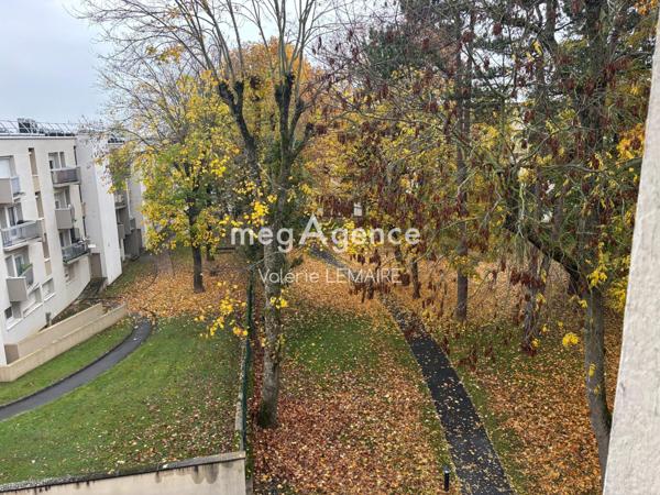 Appartement à BRIE-COMTE-ROBERT, 77170 - 4 pièces 74m²
