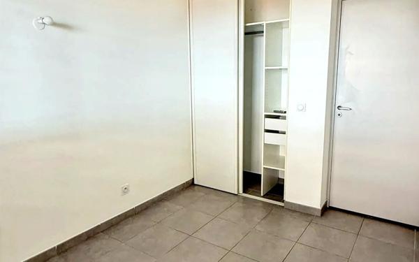 Appartement à vendre    3 pièces •  Saint-Denis